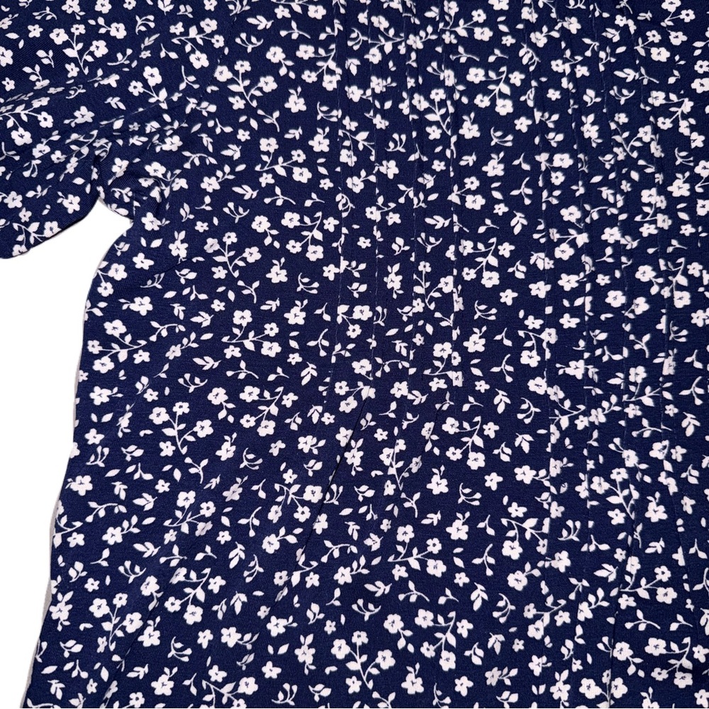Lands’ End Navy Pintuck Accents 3/4 Sleeve Top Size M Lightweight Blouse NWT - Picture 4 of 7